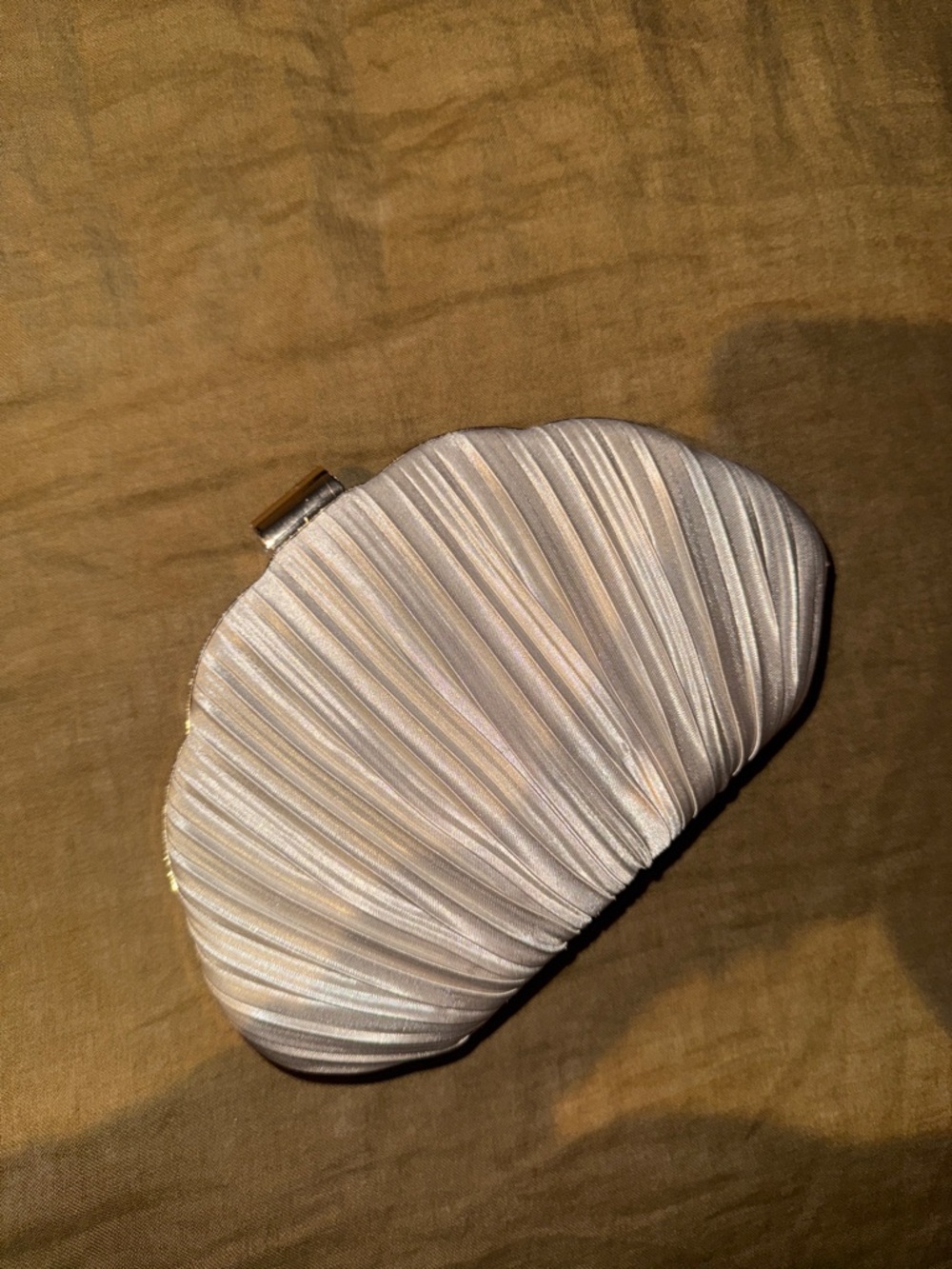 NEW Elegant Pleated Shell Clutch - Ivory